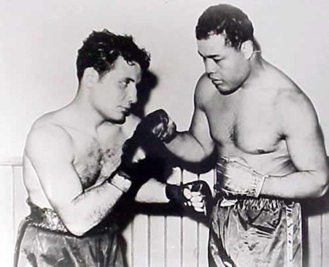 Jake La Motta vs Joe Louis - not even the same weight class