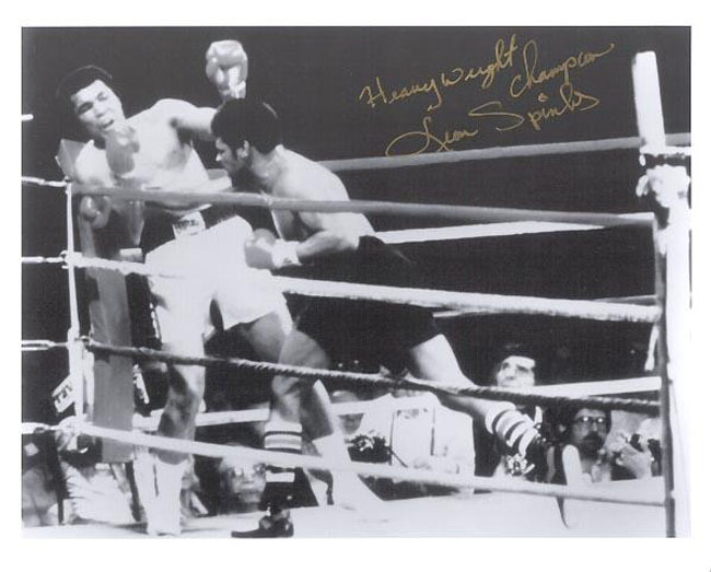 Spinks going for the champ