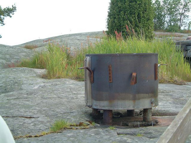 A pot in the wild